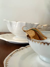 Image 24 of Sélection d’anciennes saucières