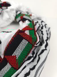 Image 2 of Premium Cotton Palestinian Flag Keffiyeh