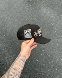 Image 5 of  BLACK TRI TONE NEW YORK METS CUSTOM FITTED CAP