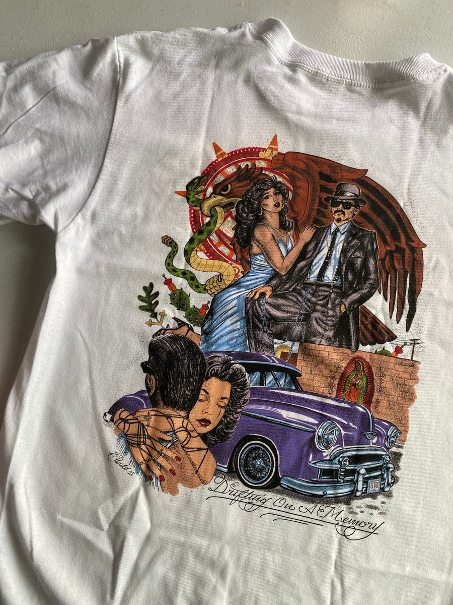 Image of Evolución, Color. White Tee