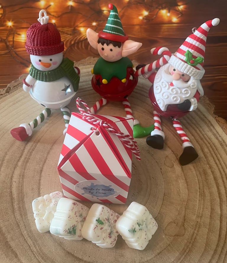 Festive cranberry bars, Christmas boxes  or pillow boxes  Image 2