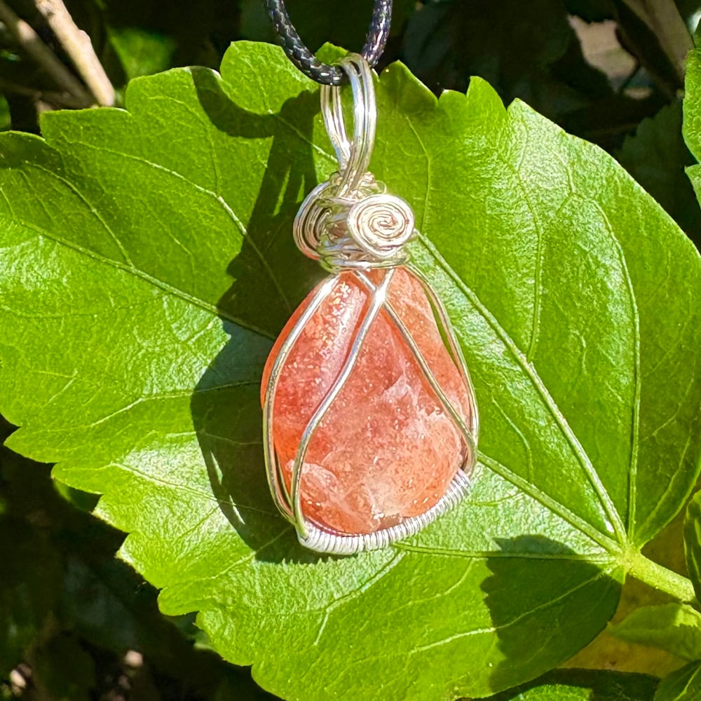 Image of sunstone pendant