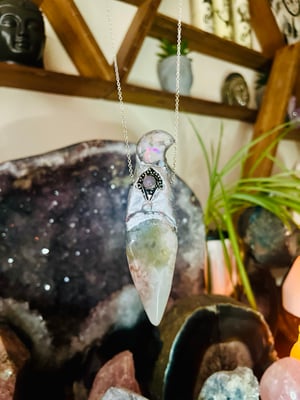 Image of ROOTS TO BLOSSOM- Blossom agate 