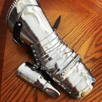 16th century long cuff mitten gauntlets