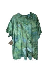Image 4 of ♻️ UPCYCLED XXL Men's 100% Cotton Henley Tee in Verdant Watercolor Ice Dye