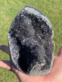 Image 23 of Druzy Amethyst Base Cut #1216