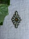 Image of Mini flower - white