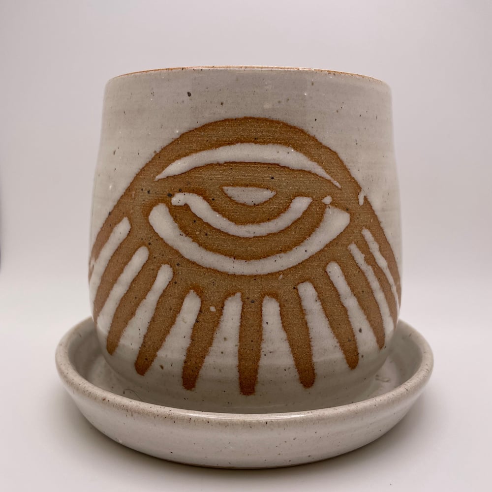 Image of Eye planter pot 