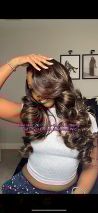Image 1 of Glueless 7x5 glueless Body wave balayage wig. 26 in. 