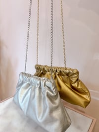 Image 3 of Bolso Aura - Dorado