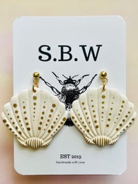 Seashell Dangles 