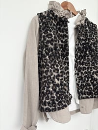 Image 4 of Gilet sans manches LEONY 