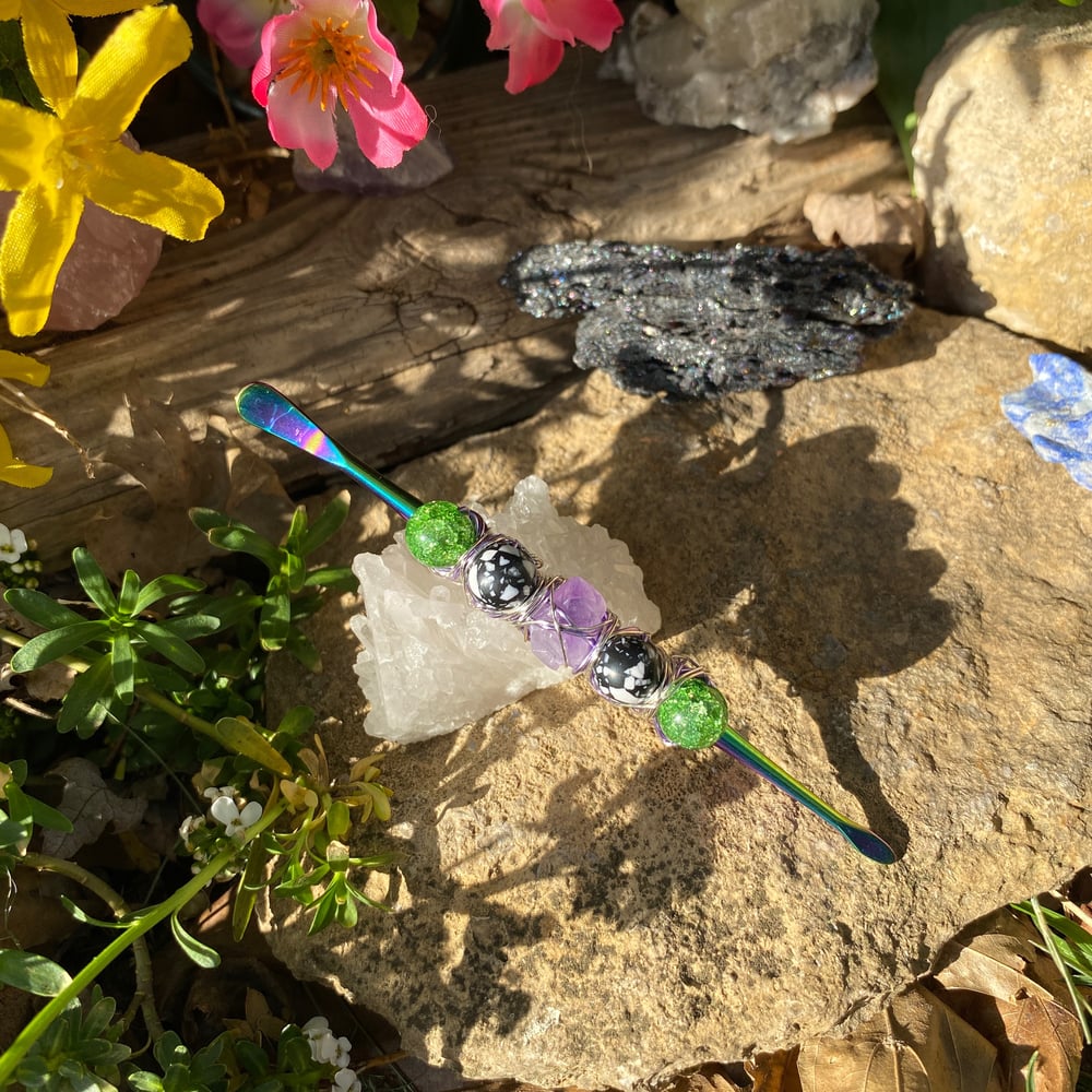 Image of spring sativa dab tool