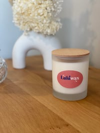 Large Candle in Frosted Jar with a Timber Lid 