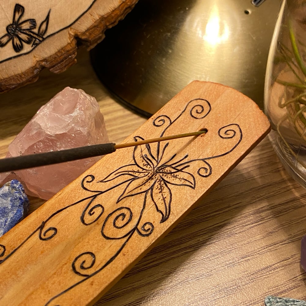 Image of Blooming Vine Incense Holder