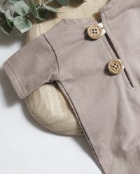 Image 3 of Luke newborn romper - short sleeves - cold dark beige