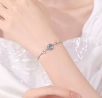 Image 2 of Luxury Shiny Square Shape White Gold 1CT S925 Sterling Silver Moissanite Bracelet 