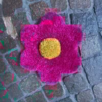 Fiore rilievo fucsia scuro