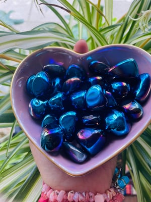 Image of Aura Quartz Tumble