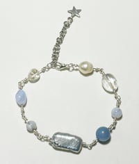 ‘pearly blue’ bracelet