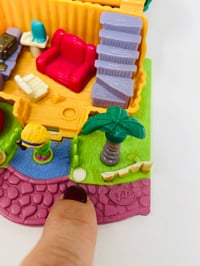 Image 2 of Polly Pocket vintage la maison du téléphone