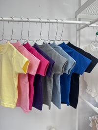 Image 2 of £1 tshirts