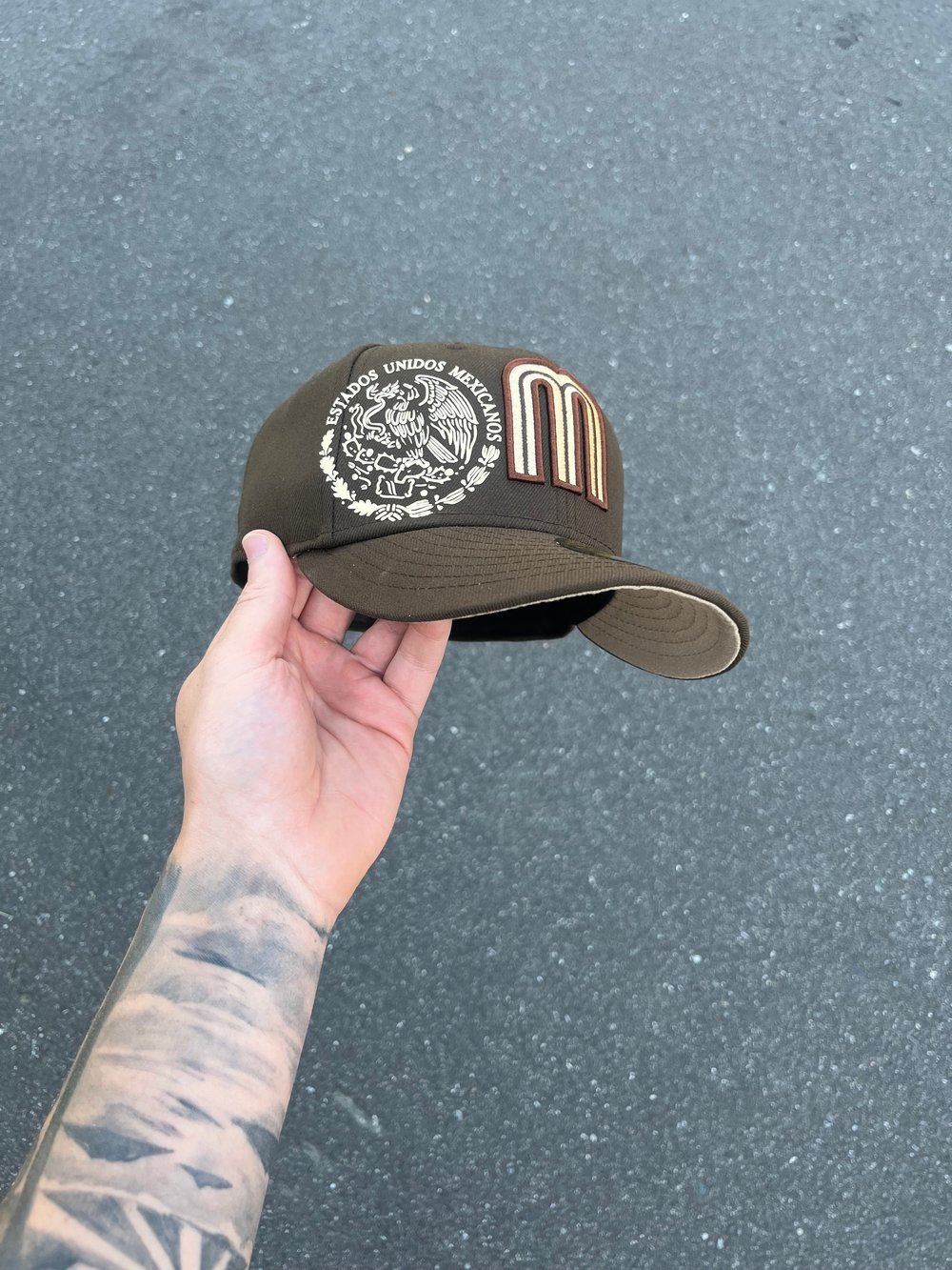 Image of CAFE CON LECHE ESTADOS UNIDOS MEXICANOS MEXICO  CUSTOM FITTED CAP