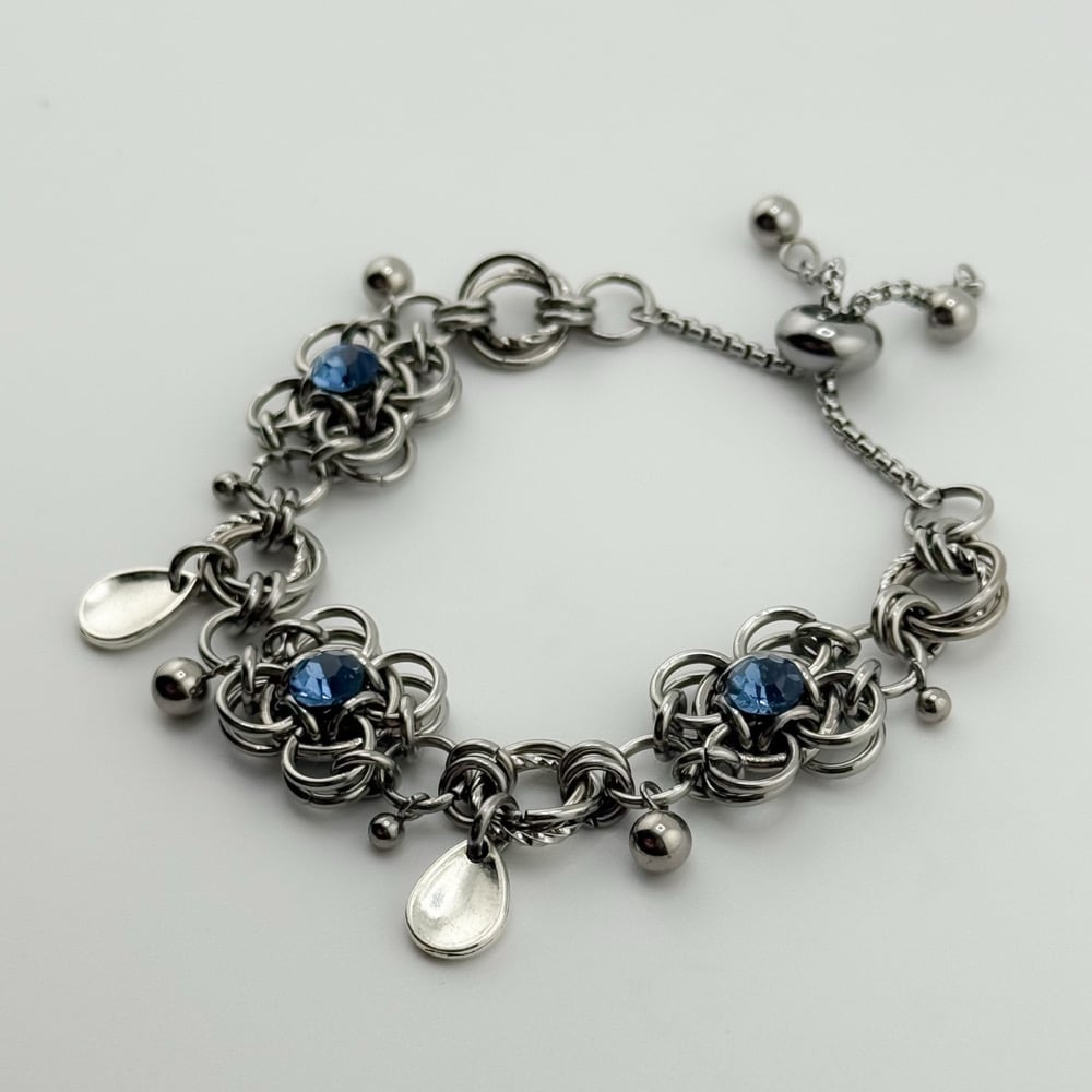 Image of Blue Hydrangea Bracelet 