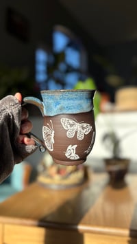 Image 7 of Butterfly mug 09