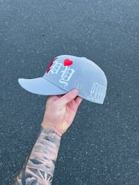 Image 2 of  RED BRIM GREY “HEAVY HEART” ATLANTA BRAVES CUSTOM FITTED