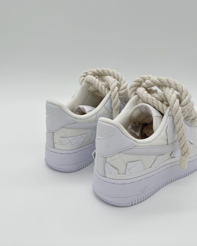 ‘WHITE EILISH’ AF1’s