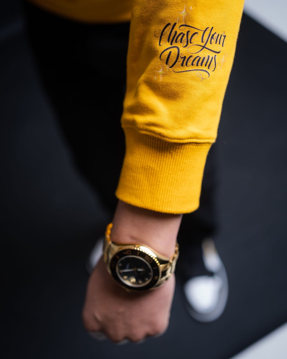✨Chase Your Dreams✨ yellow crewneck sweatshirt