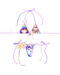 Image 1 of underwater friends & tanned hellokitty sand play