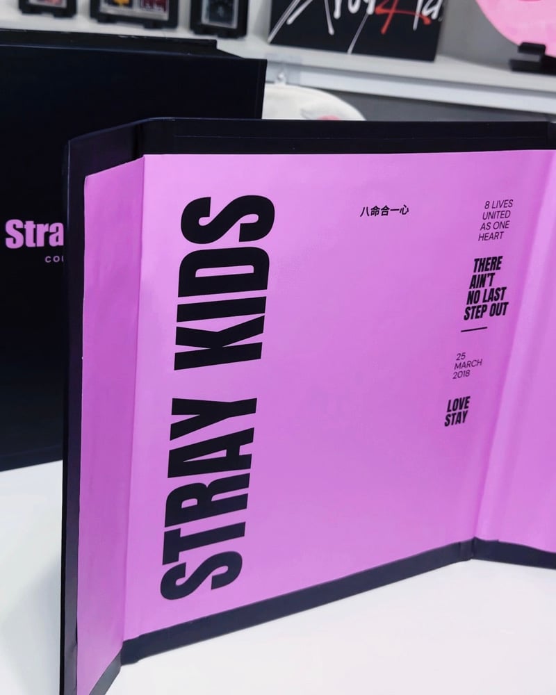商品閲覧用ページ straykids 商品閲覧用ページ straykids Stray Kids 스트레이 키즈 Official