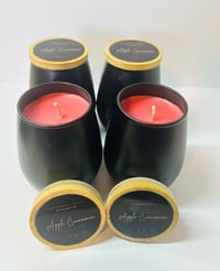 Image 2 of Apples and cinnamon candle 