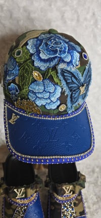 Image 3 of Blue & Camo Crocs, Speedy & Hat