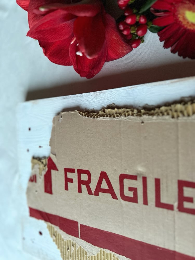 QUADRO SU LEGNO - FRAGILE ♥️