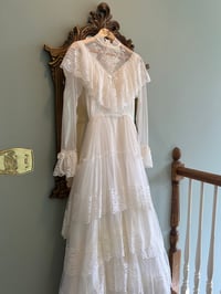 Image 3 of 1970s Immaculate Tiered Lace