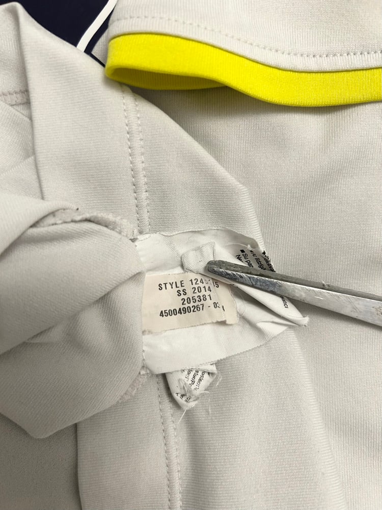 Image of PRE ORDER: Tottenham Hotspue “KANE 18” 2014/15 Home Shirt + PL patches (L)