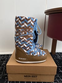 Image 1 of CHEVRON MOON BOOTS