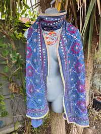 Image 6 of Thassos scarf -Navy with baby pink beige trim