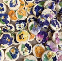 Image of The Pressed Flower Cookies