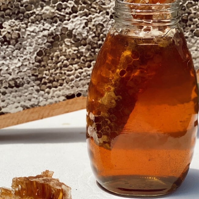 cut comb honey 
