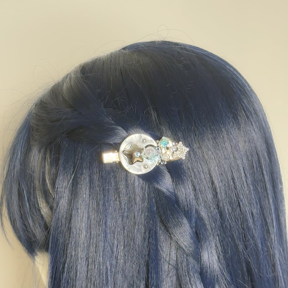 Image of Goodnight Moon Single Clip