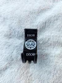 Image 5 of Small clips to hold whenu