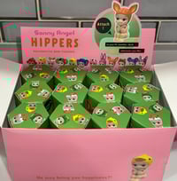 Image 1 of Hipper Figure