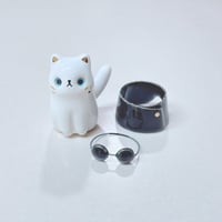 Image 4 of Gojo Cat Ceramic Figurine 3 (Discount Price Due To Imperfection) 