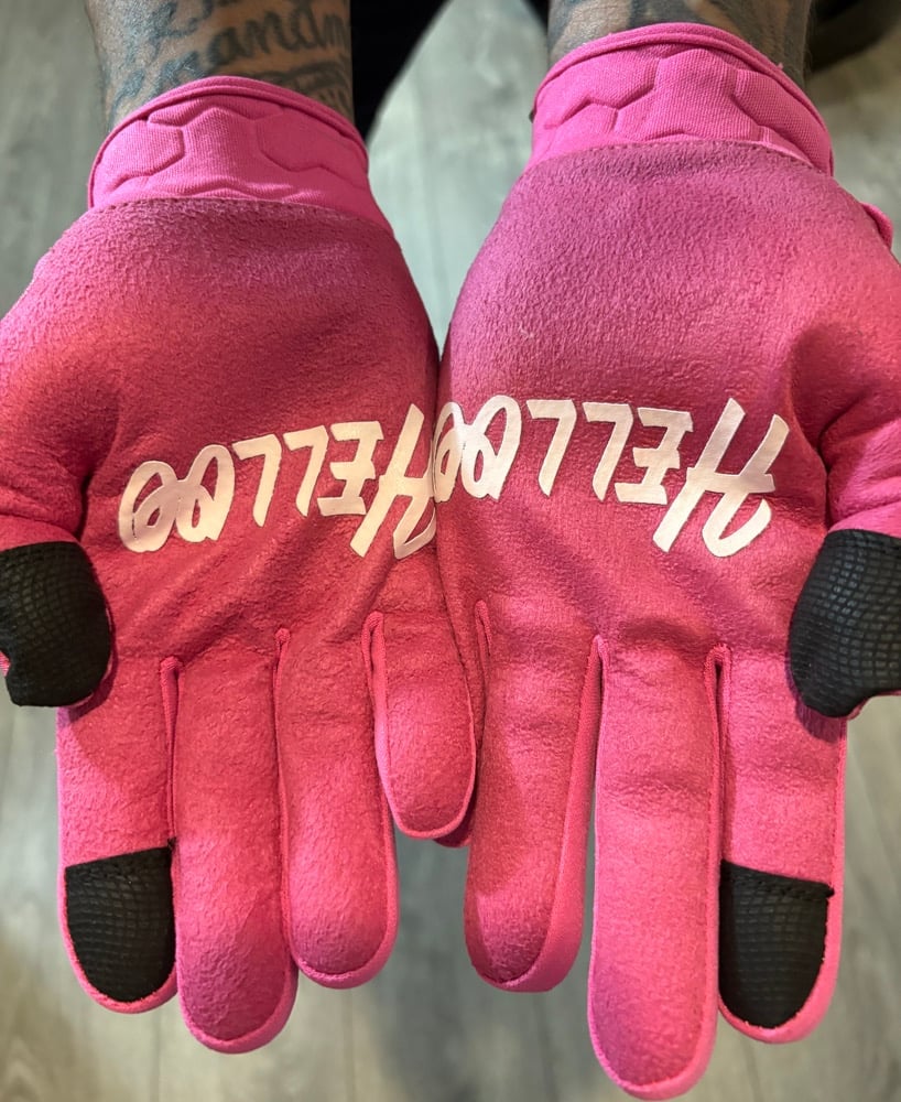 Image of DASPA ‘ FUCK CANCER ‘ GLOVES 