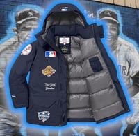 Image 5 of 🆕 SUPREME®/NEW YORK YANKEES™⚾️ GORE-TEX 700-FILL DOWN 🪶JACKET 🧥