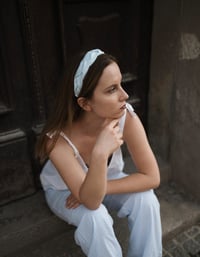 Juliette Satin Hairband / Light Blue